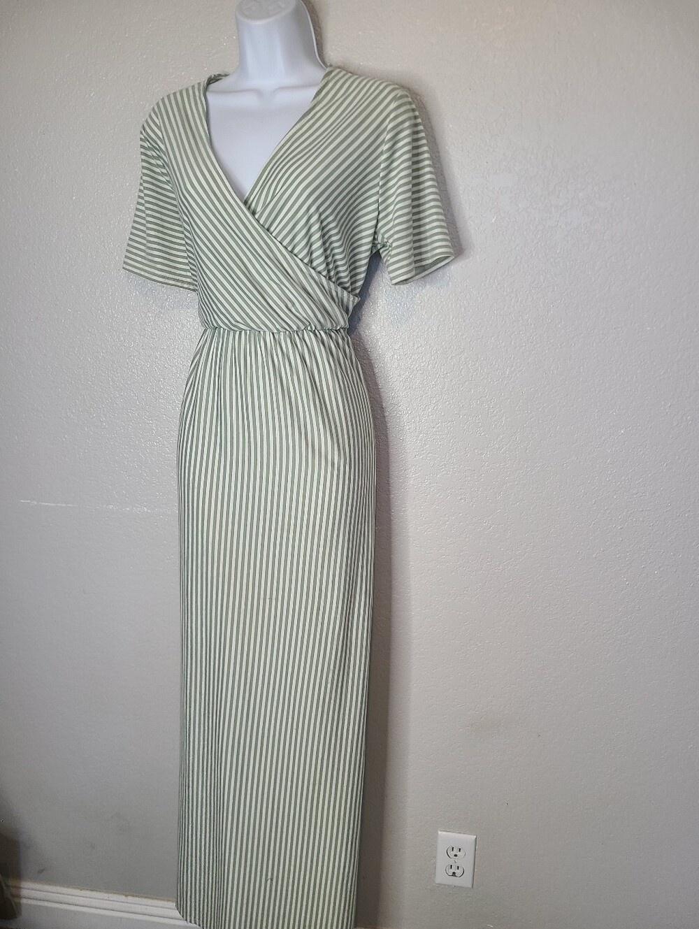 Ces Femme Striped Sage Green & Cream Mock Wrap Maxi Dress V Neck Short Sleeve - Picture 3 of 6